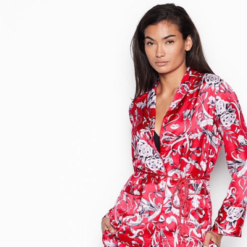 Victoria Secret Cherry Red Satin Asian Floral Pajama Sleep Lounge Wear Top NWT